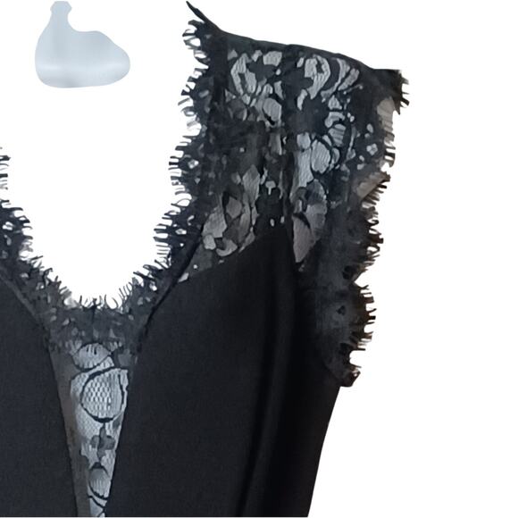 BCBGeneration Women's Black Fabric and Lace Mini Dress.Size 8 - Picture 6 of 12